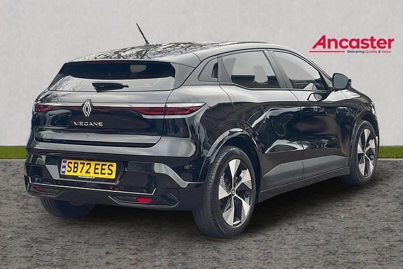 Used Renault Megane E-Tech Equilibre 160 kW (218 HP) 2022 Black Hatchback