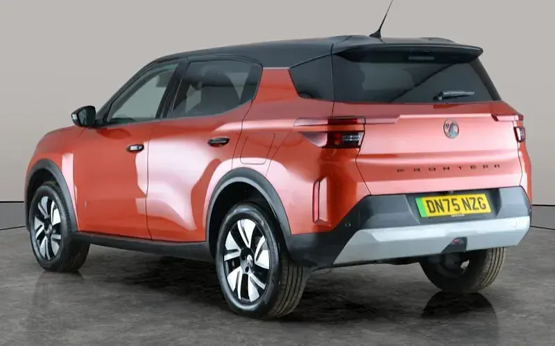 Used Vauxhall Frontera 83 kW (113 HP) 2025 Orange SUV