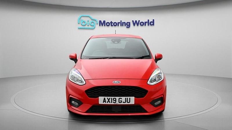 Used Ford Fiesta ST-Line 125 HP (91 kW) 2019 Red Hatchback