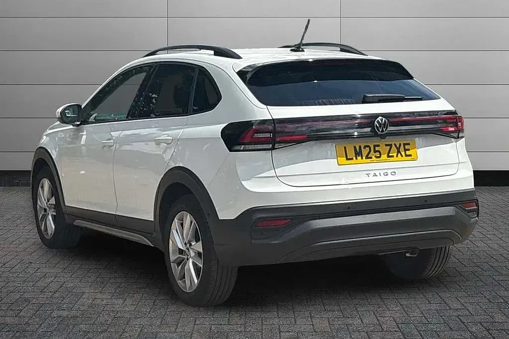 Used VW Taigo Match 115 HP (84 kW) 2025 Pure white SUV