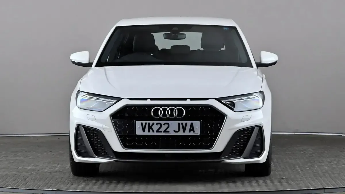 Begagnad Audi A1 S-Line 95 HK (69 kW) 2022 Vit SUV