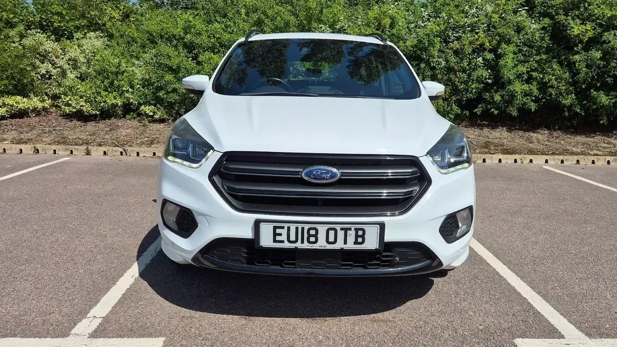 Used Ford Kuga ST-Line X 180 HP (132 kW) 2018 White SUV