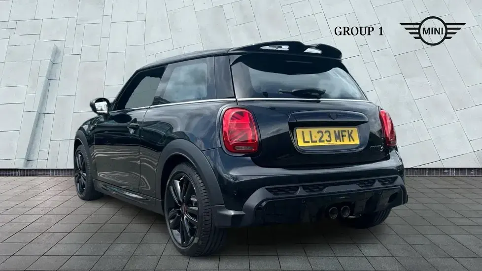 Used Mini Cooper S Hatch 176 HP (129 kW) 2023 Black Hatchback