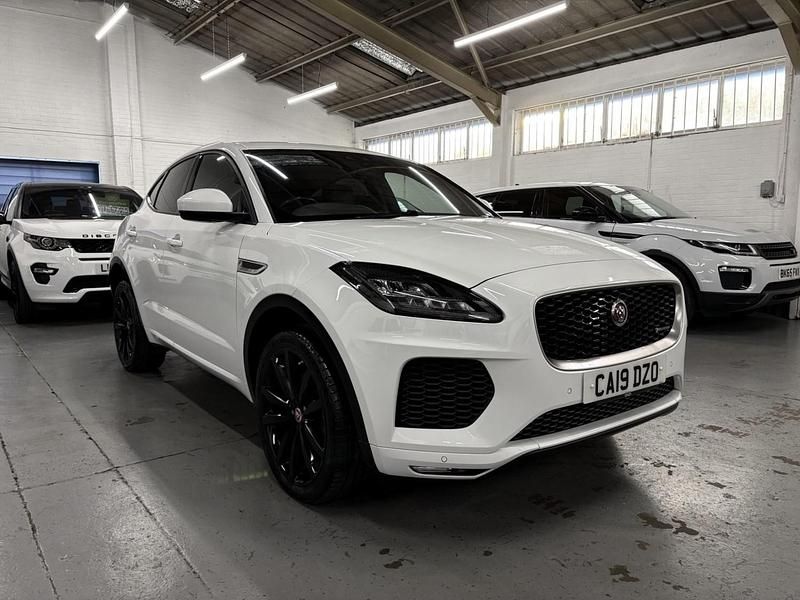Used Jaguar E-Pace R-Dynamic 150 HP (110 kW) 2019 White SUV