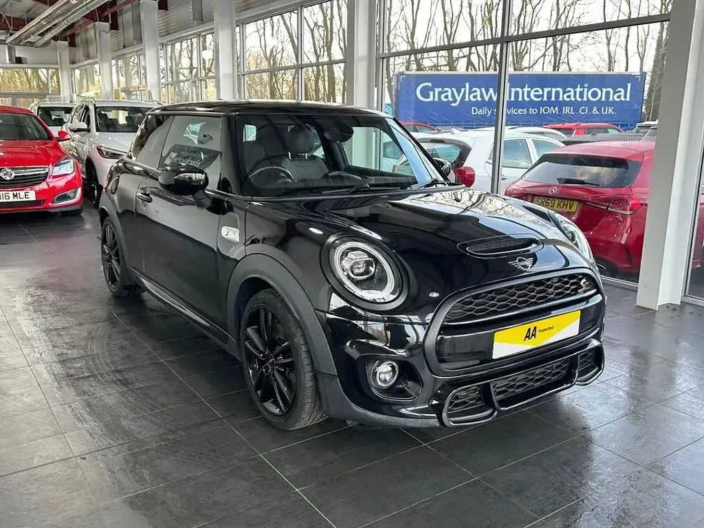 Usado Mini Cooper S Hatch 192 HP (141 kW) 2021 Preto Citadino