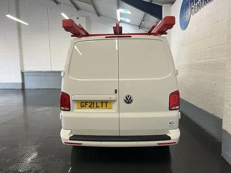 Used VW Transporter Highline 2021 White Van