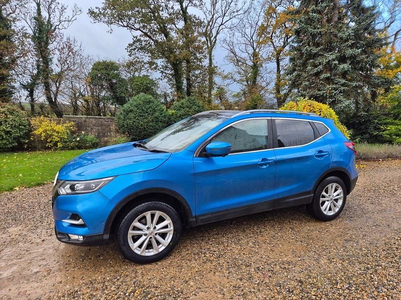 Used Nissan Qashqai Tekna 110 HP (80 kW) 2017 Blue SUV