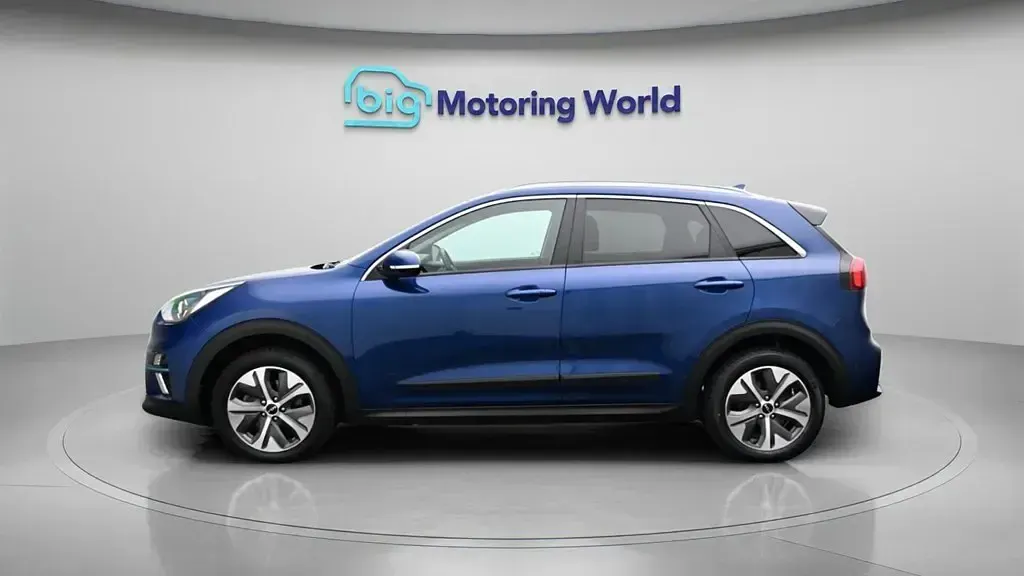Usado Kia e-Niro 147 kW (201 HP) 2022 SUV