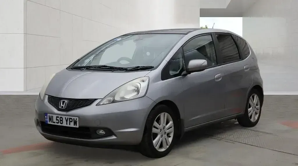 Begagnad Honda Jazz EX 2008 Silver Halvkombi