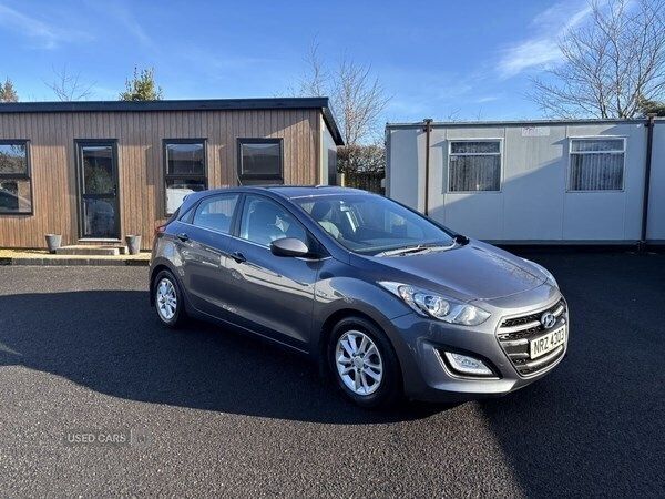 Grey Used 2016 Hyundai i30 SE Hatchback | £4,950 (Expensive) - Image 1/4