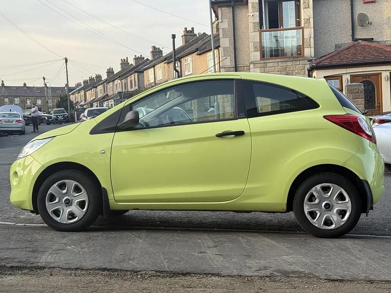 Used Ford Ka Studio 69 HP (50 kW) 2010 Green Hatchback