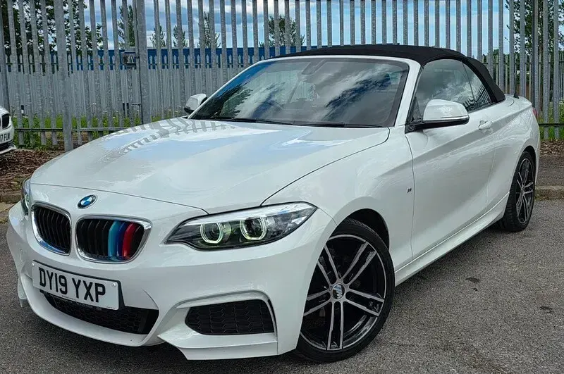 Used BMW 218 M Sport 136 HP (100 kW) 2019 White Cabriolet