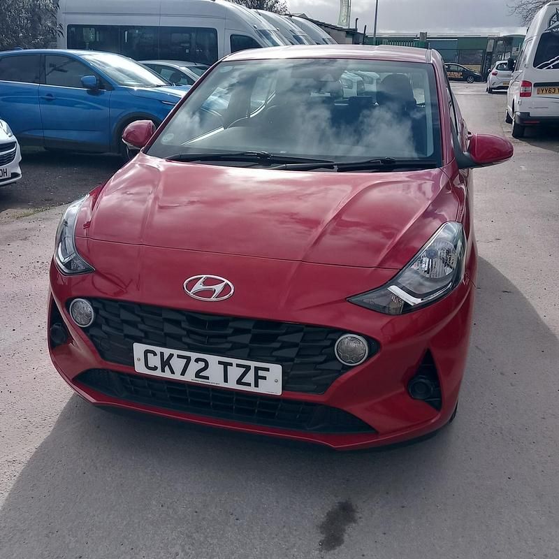 Used Hyundai i10 SE 2022 Red Hatchback