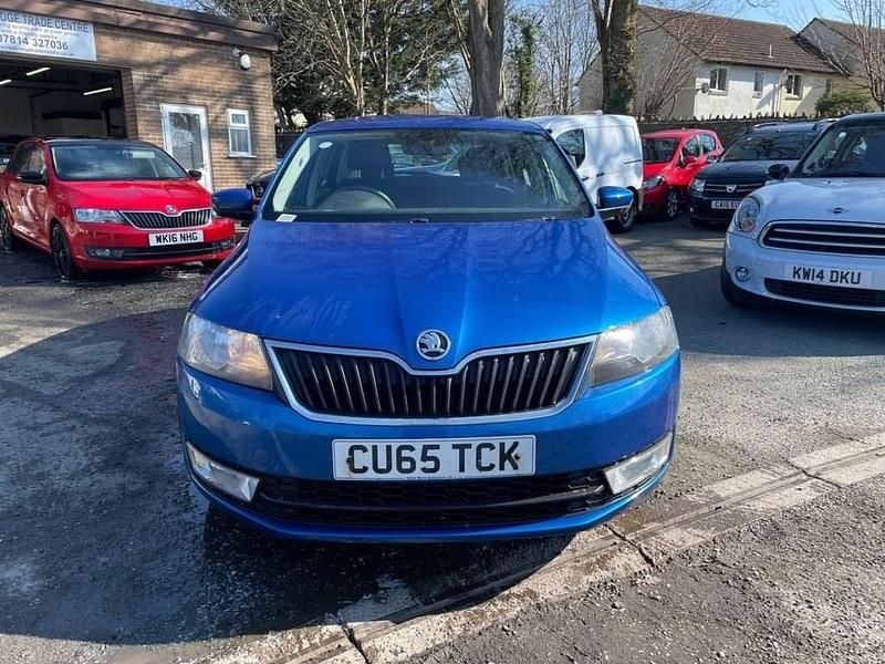 Used Skoda Rapid SE 110 HP (80 kW) 2015 Blue Hatchback