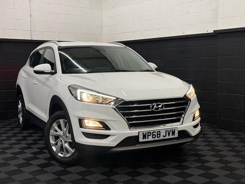 White Used 2018 Hyundai Tucson SE SUV | £6,990 (Fair price) - Image 1/4