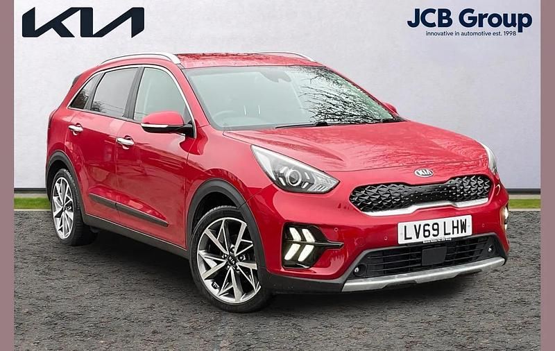 Red Used 2019 Kia Niro SUV | £13,695 (Fair price) - Image 1/4