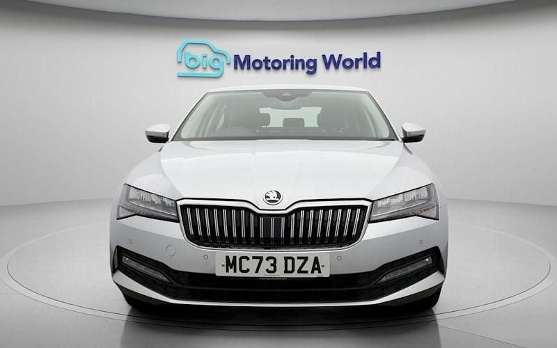 Used Skoda Superb SE 150 HP (110 kW) 2023 Silver Hatchback