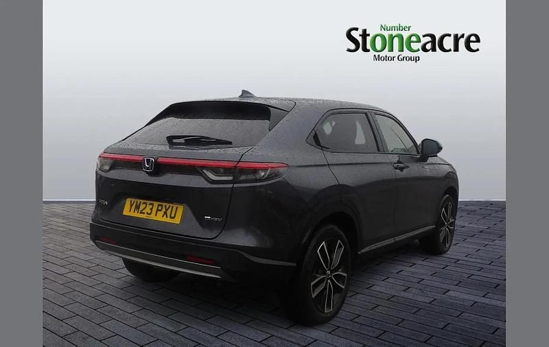 Used Honda HR-V Elegance 131 HP (96 kW) 2023 Grey SUV