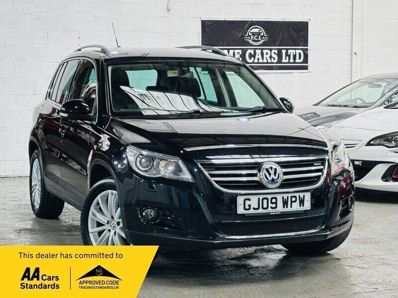 Black Used 2009 VW Tiguan Sportline SUV | £4,500 (Fair price) - Image 1/3