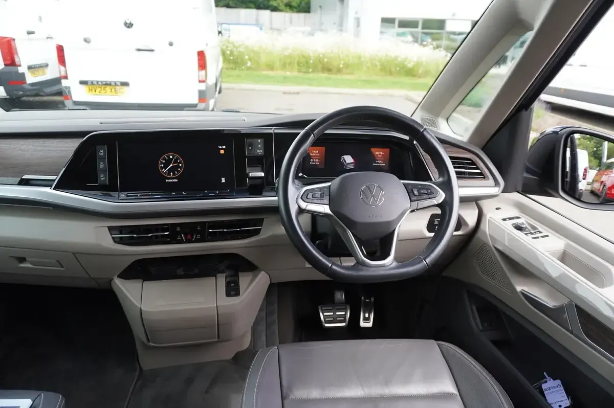 Used VW Multivan Style 218 HP (160 kW) 2022 Blue MPV
