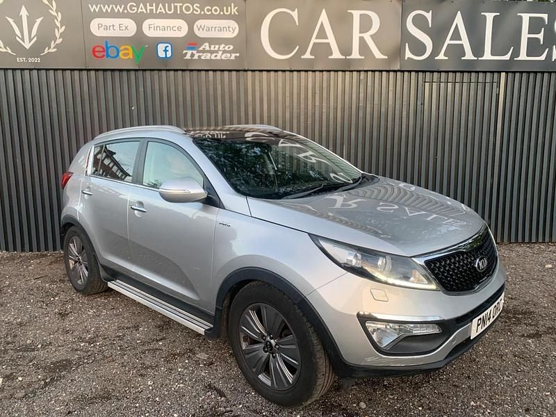 Silver Used 2014 Kia Sportage 3 SUV | £6,761 (Fair price) - Image 1/4