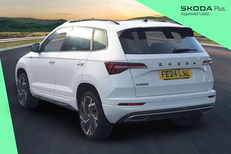 Used Skoda Karoq SportLine 150 HP (110 kW) 2024 Moon white metallic SUV