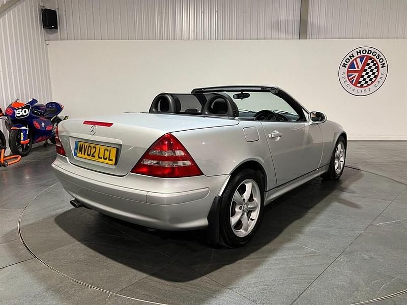 Used Mercedes SLK200 AMG 163 HP (119 kW) 2002 Silver Cabriolet