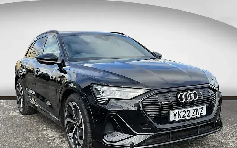 Usado Audi e-tron Black Edition 300 kW (408 CV) 2022 SUV