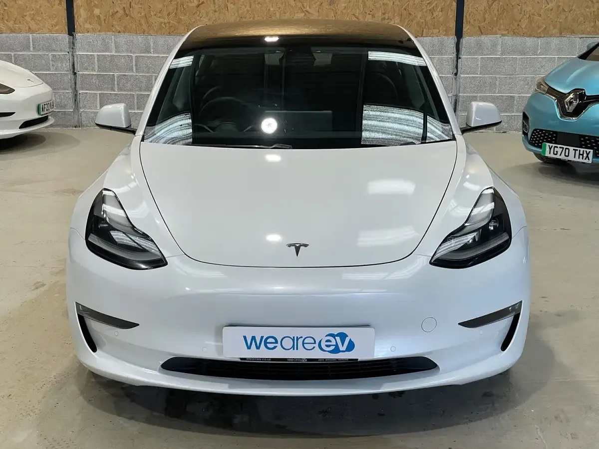 Used Tesla Model 3 Long Range AWD 250 kW (340 HP) 2021 White Sedan