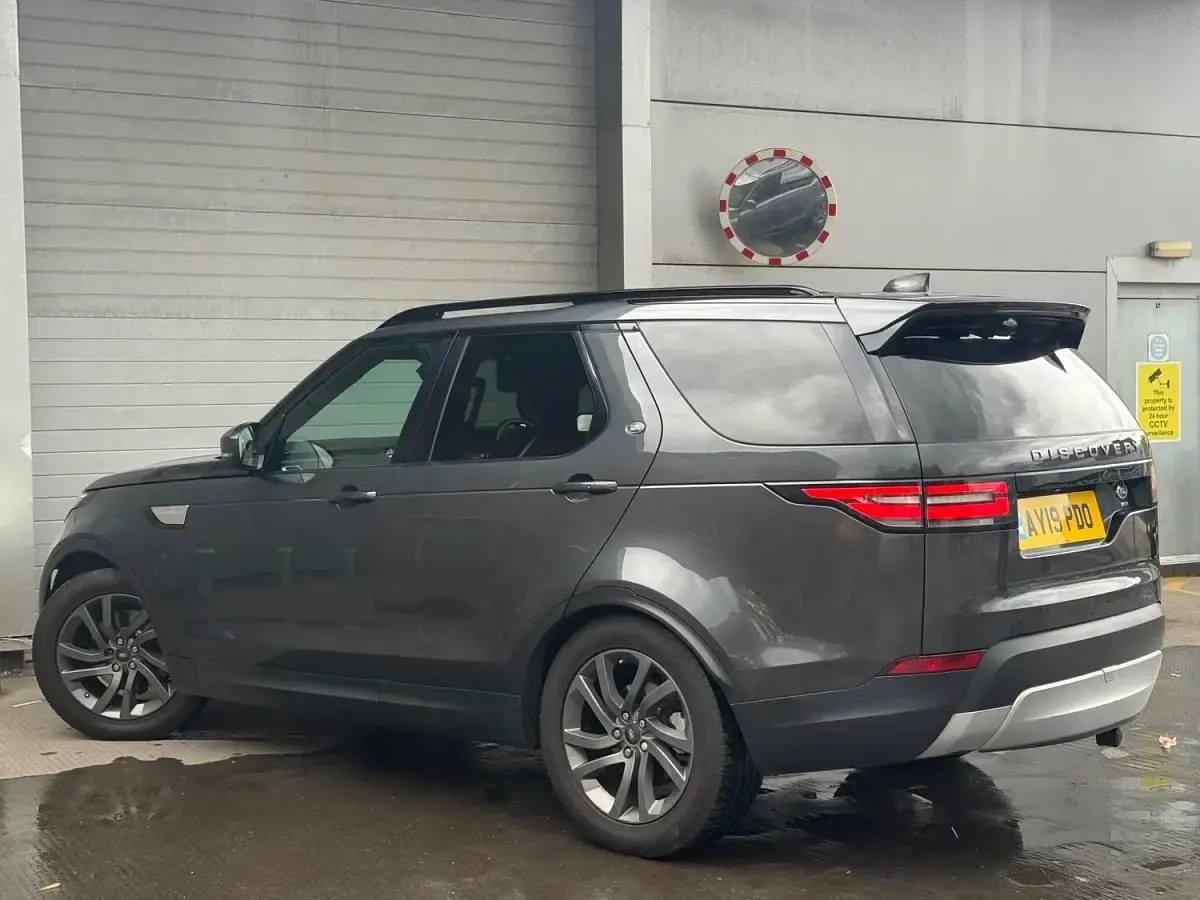 Used Land Rover Discovery 5 HSE 2019 Grey SUV