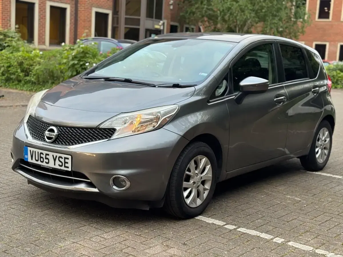 Used Nissan Note Acenta Premium 80 HP (58 kW) 2015 Grey Hatchback