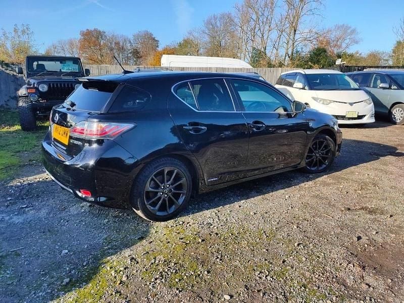 Used Lexus CT200h Sport Line 135 HP (99 kW) 2012 Black Hatchback