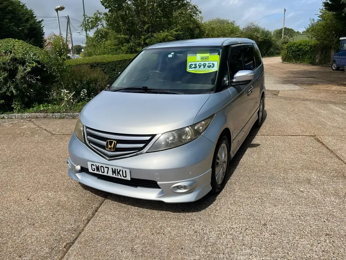 Used Honda Elysion 2019 Silver