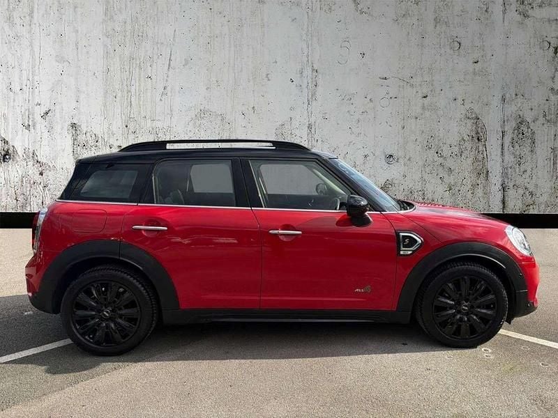 Used Mini Cooper S 2018 Red Hatchback