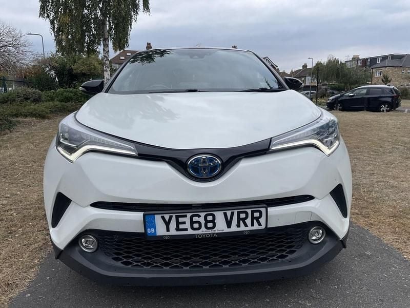 White Used 2018 Toyota C-HR SUV | £10,980 (Super price) - Image 1/4