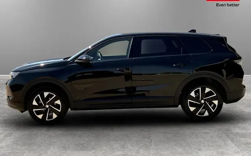 Used Vauxhall Grandland X Ultimate 136 HP (100 kW) 2025 Black SUV