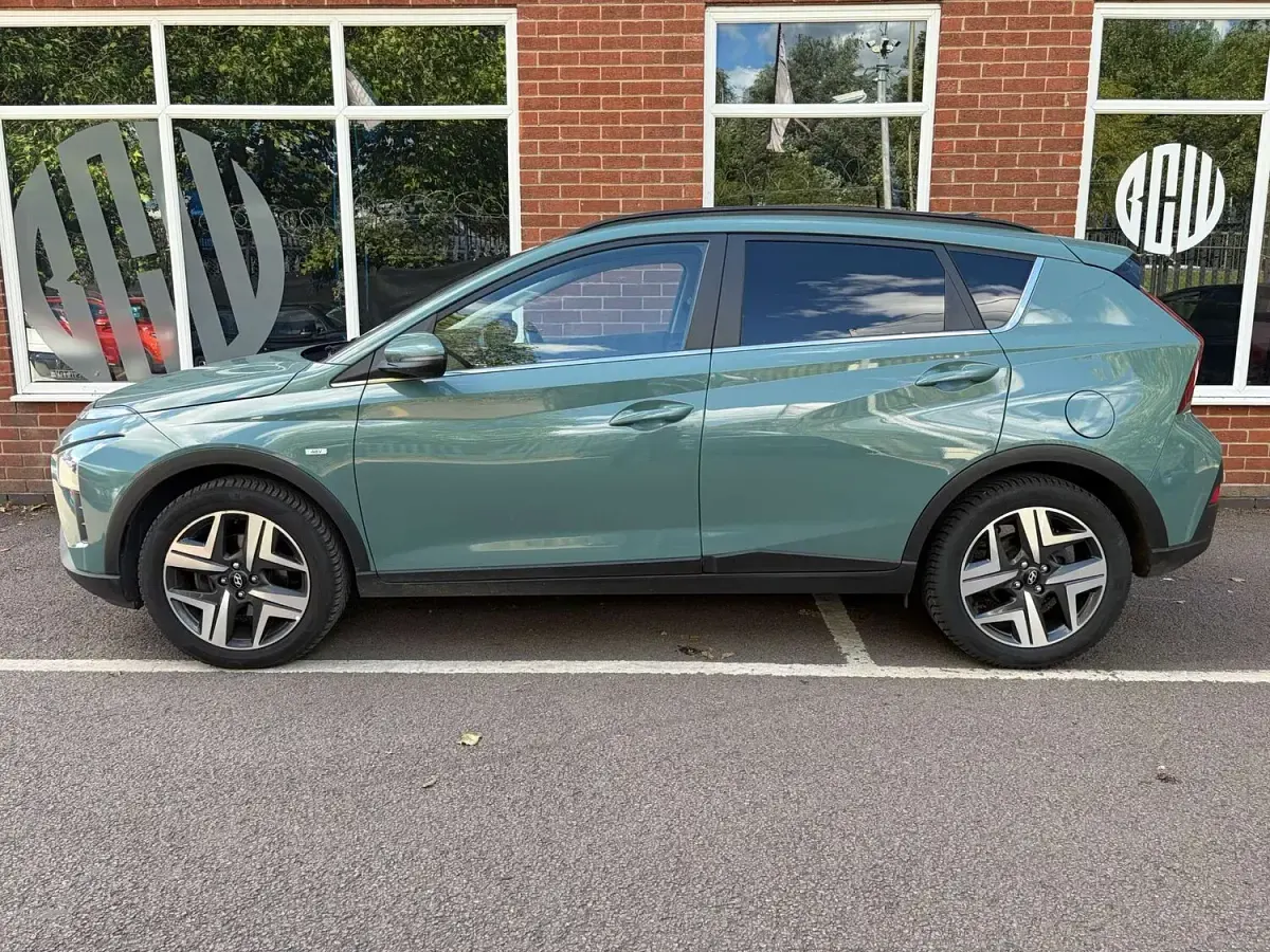 Used Hyundai Bayon Premium 2022 Green SUV
