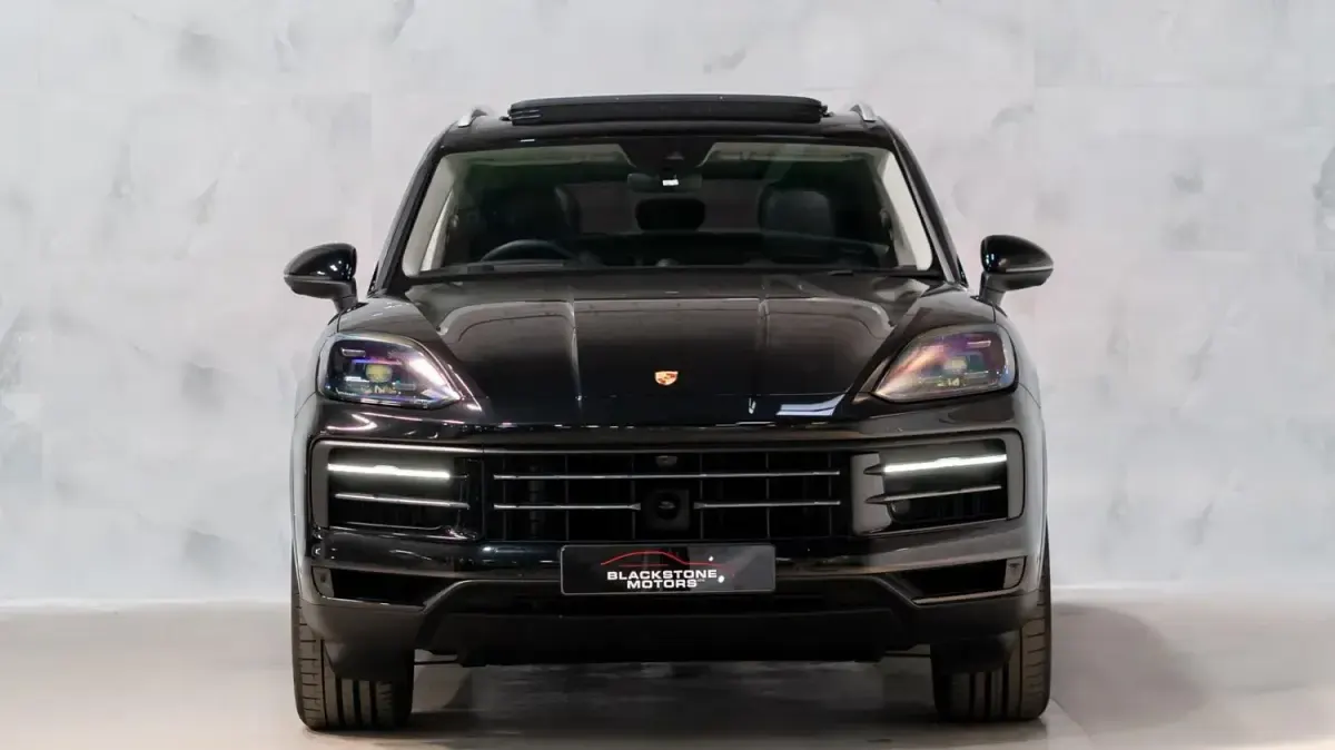 Usado Porsche Cayenne 2023 Preto SUV