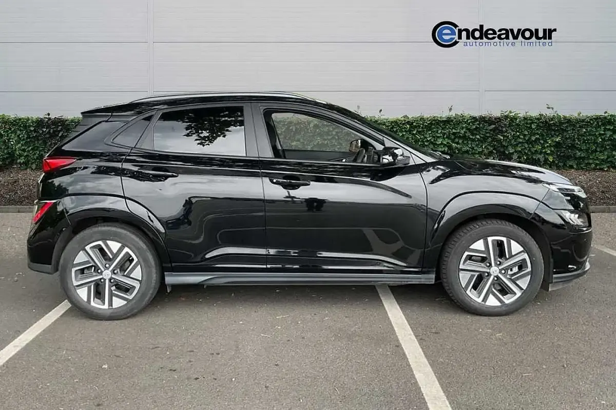Used Hyundai Kona Ultimate 150 kW (204 HP) 2022 Black SUV