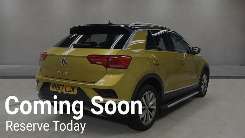 Used VW T-Roc Design 115 HP (84 kW) 2018 Yellow SUV