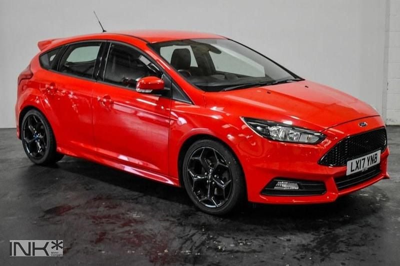 Red Used 2017 Ford Focus ST Hatchback | £10,250 (Good price) - Image 1/4
