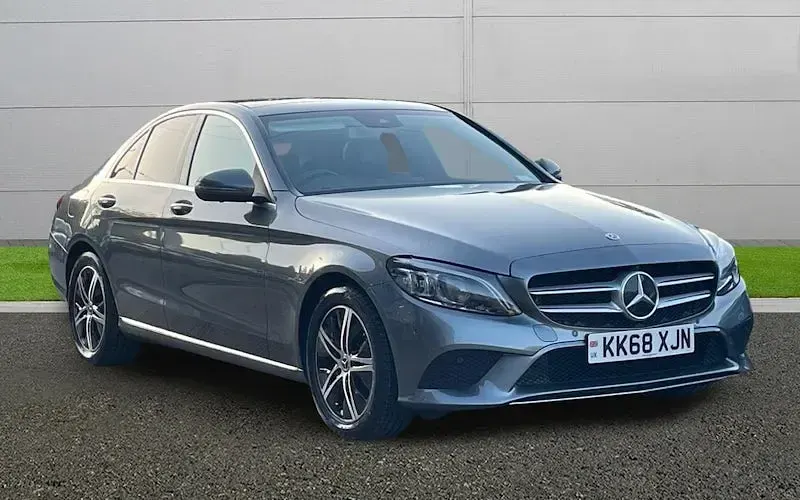 Used Mercedes C200 Premium Plus 184 HP (135 kW) 2019 Sedan