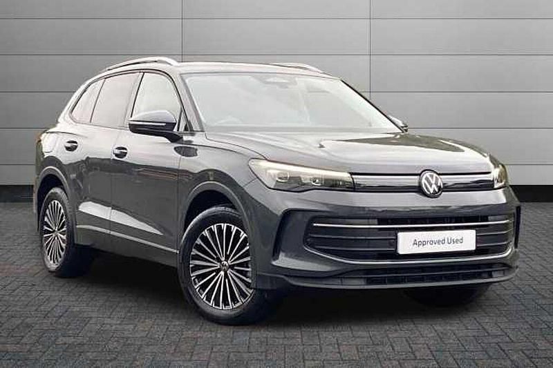 Used 2025 VW Tiguan SUV | £30,495 (Fair price) - Image 1/4