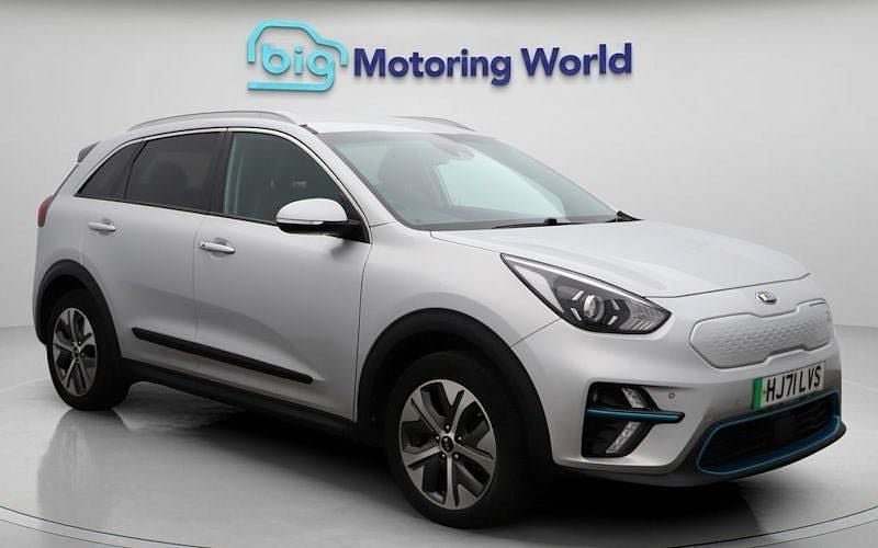 Used 2022 Kia e-Niro SUV | £12,600 - Image 1/4