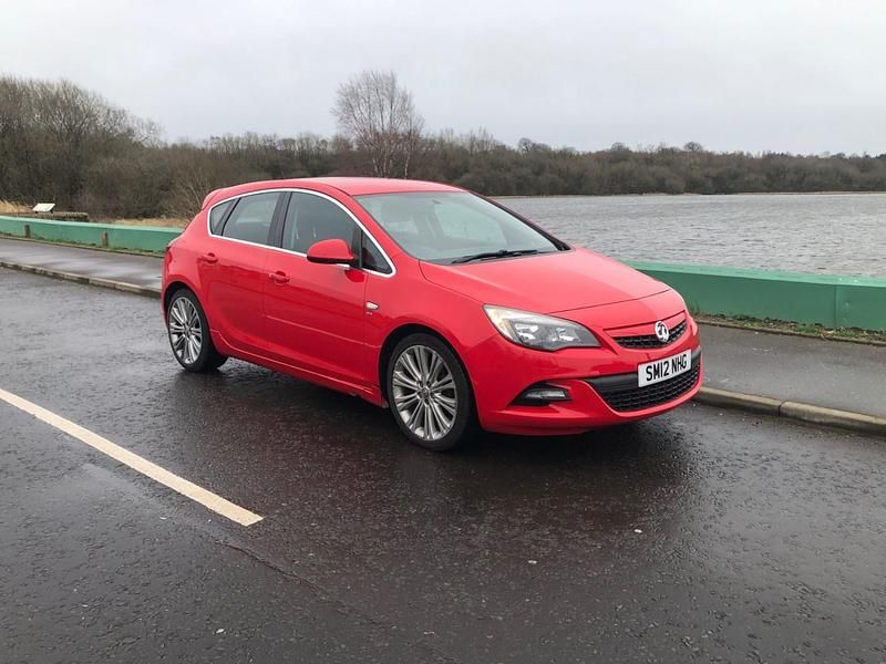 Used Vauxhall Astra SRi 2012 Red Hatchback