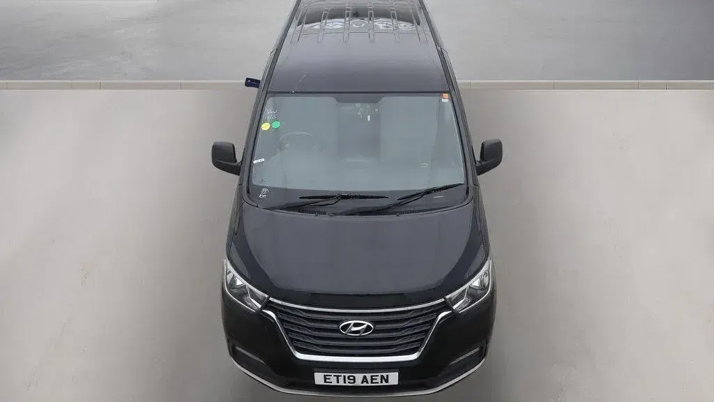 Used Hyundai I800 SE 2019 Black MPV