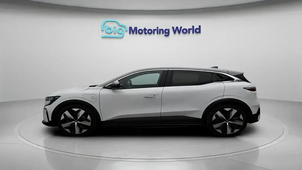 Używany Renault Megane E-Tech Techno 161 kW (220 KM) 2022 Hatchback
