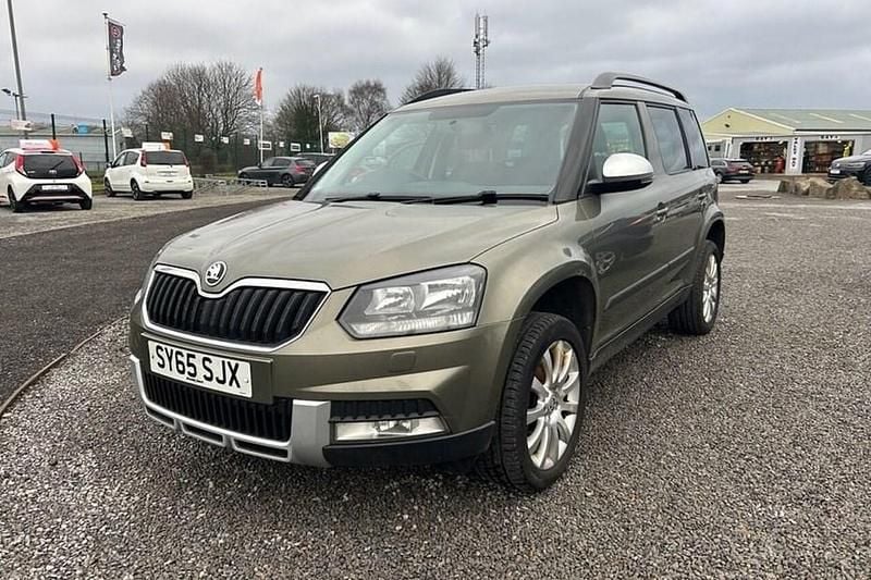 Used Skoda Yeti Business Line 150 HP (110 kW) 2015 Green SUV