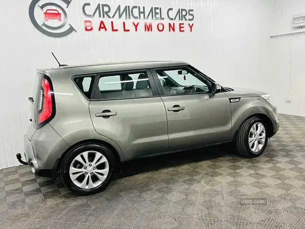 Used Kia Soul 130 HP (95 kW) 2015 Silver SUV