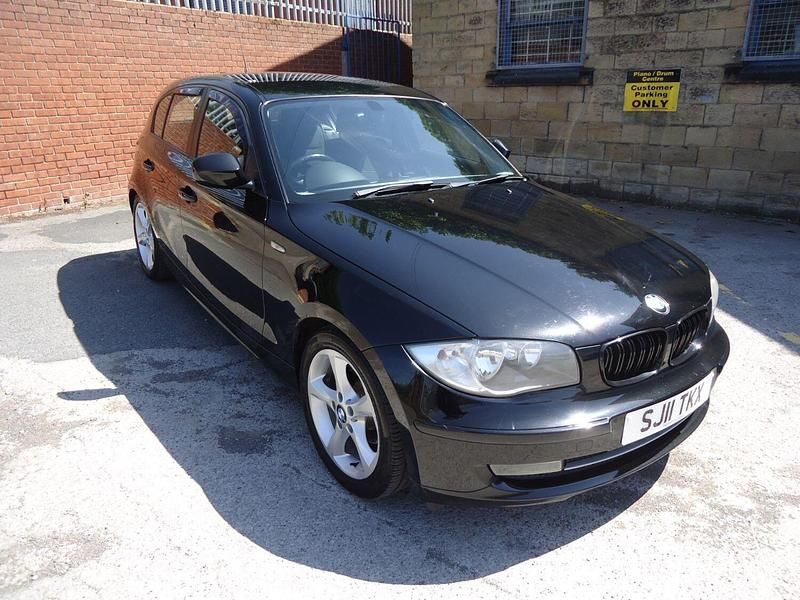 Black Used 2011 BMW 116 Sport Line Hatchback | £2,595 (Good price) - Image 1/4